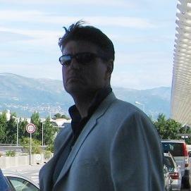 Photo of Simon J.