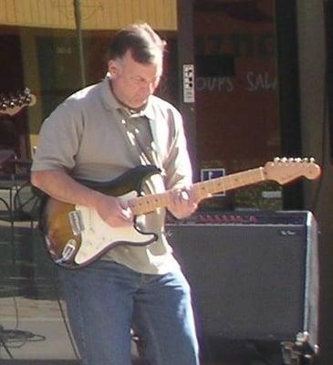 Photo of Kenneth D.