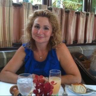Photo of Liz N.