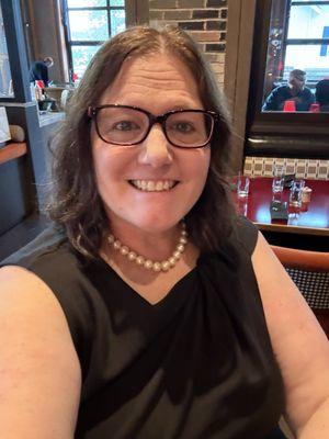 Photo of Linda F.