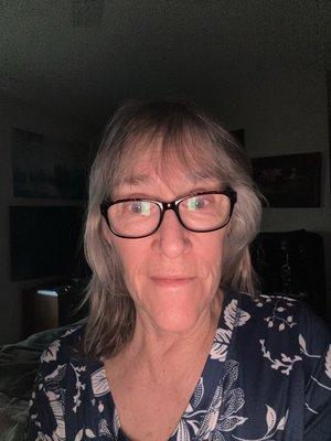 Photo of Gail L.