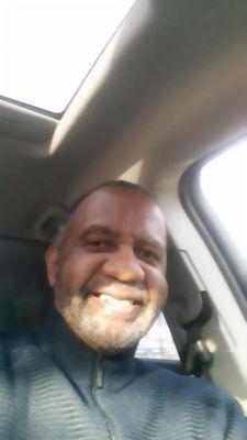 Photo of Randy E.