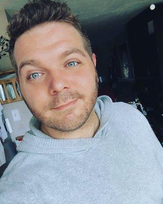 Photo of Aaron H.