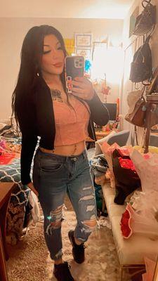 Photo of Lizz M.