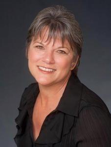 Photo of Lynn B.