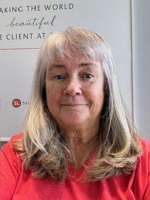 Photo of Elaine B.