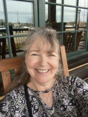 Photo of Robin J.