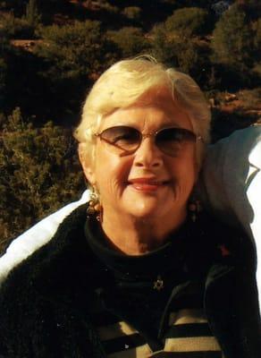 Photo of Linda M.