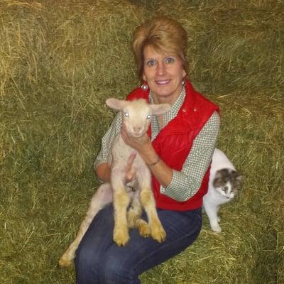 Photo of Cindy E.