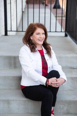 Photo of Julie C.