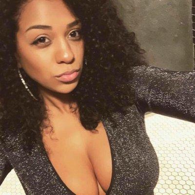 Photo of Jasmin B.