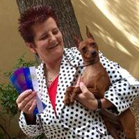 Photo of Shelley E.