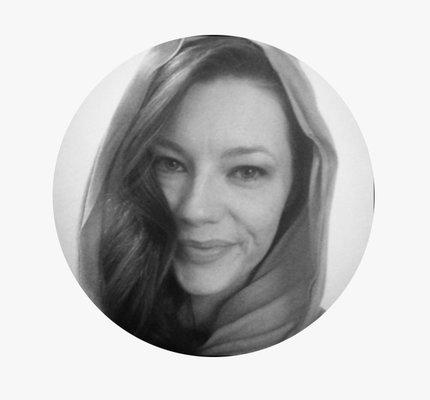 Photo of Victoria E.