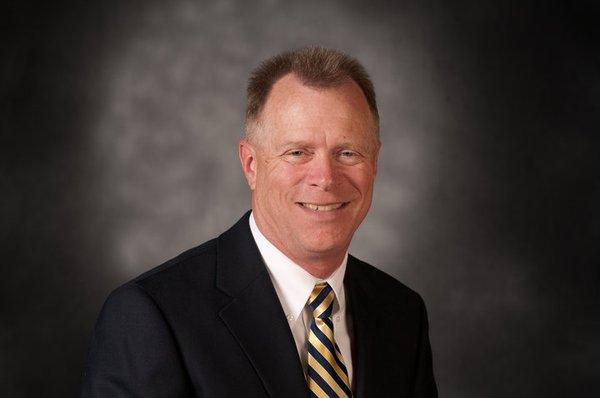 Photo of David R.