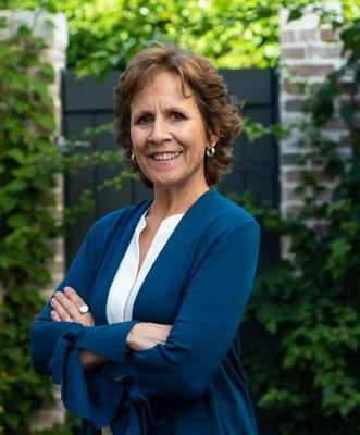 Photo of Lynn P.