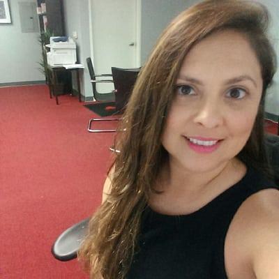 Photo of Veronica L.