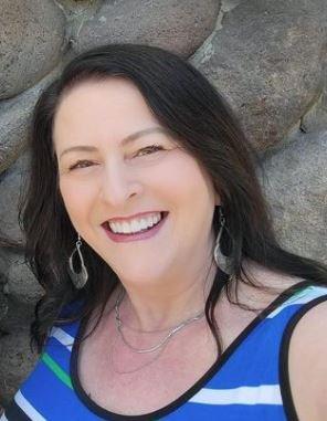 Photo of Lori E.