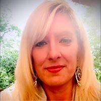 Photo of Erica G.