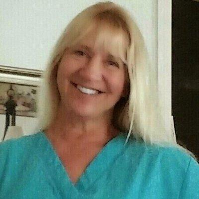 Photo of Yvonne L.