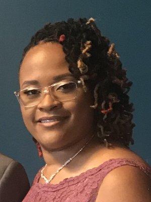Photo of Tracy W.