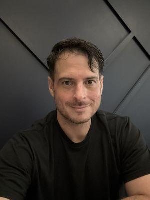 Photo of Jonathan B.