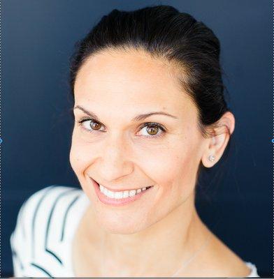 Photo of Kelly S.
