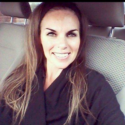 Photo of Erin J.
