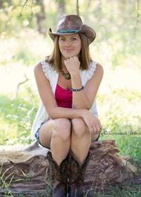 Photo of Lizz T.