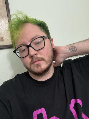 Photo of Damon R.