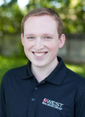 Photo of Daniel W.
