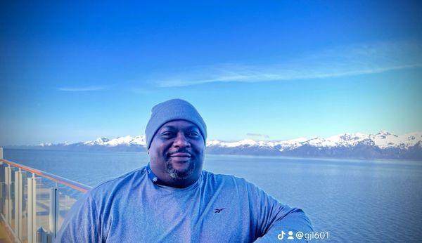 Photo of Gary L.