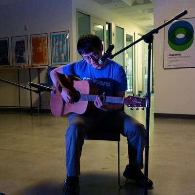 Photo of Eric L.