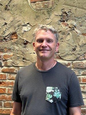 Photo of Darin R.