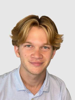 Photo of Jared F.