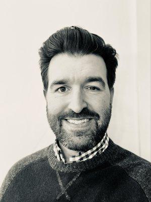 Photo of Jason J.