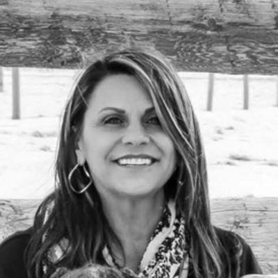 Photo of Lisa B.
