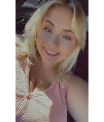 photo of Victoria M.