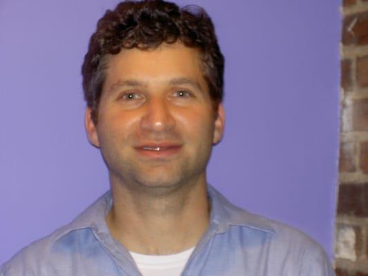 Photo of Eric L.