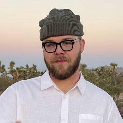 Photo of Andrew E.