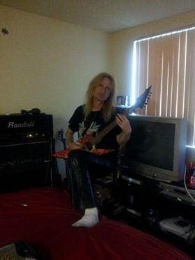 Photo of Chris L.