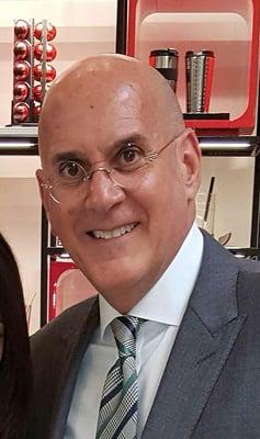 Photo of Jeffrey E.