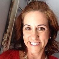 Photo of Linda E.