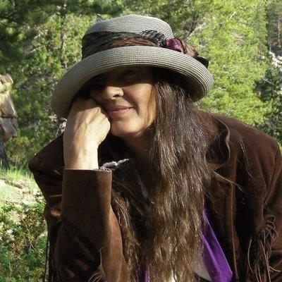 photo of Debra H.