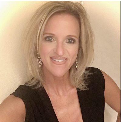 Photo of Lisa S.