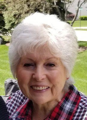 photo of Myrna W.