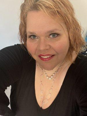 Photo of April H.