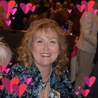 Photo of Lynn K.