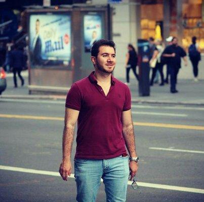 Photo of Johnatan L.