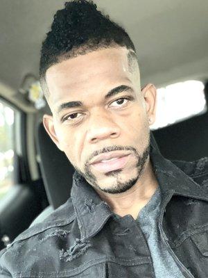 Photo of Damien M.