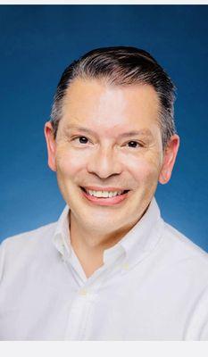 Photo of Luis V.